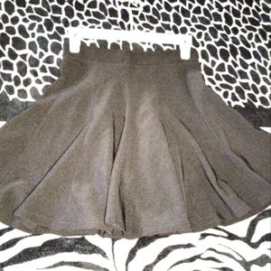 Skirt express size 2 🖤 black color